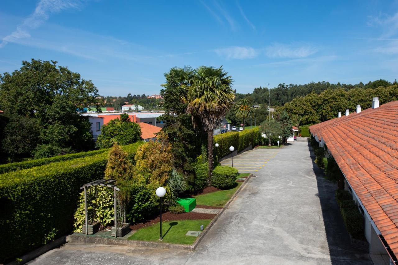 Motel Jardin Oleiros Exteriör bild