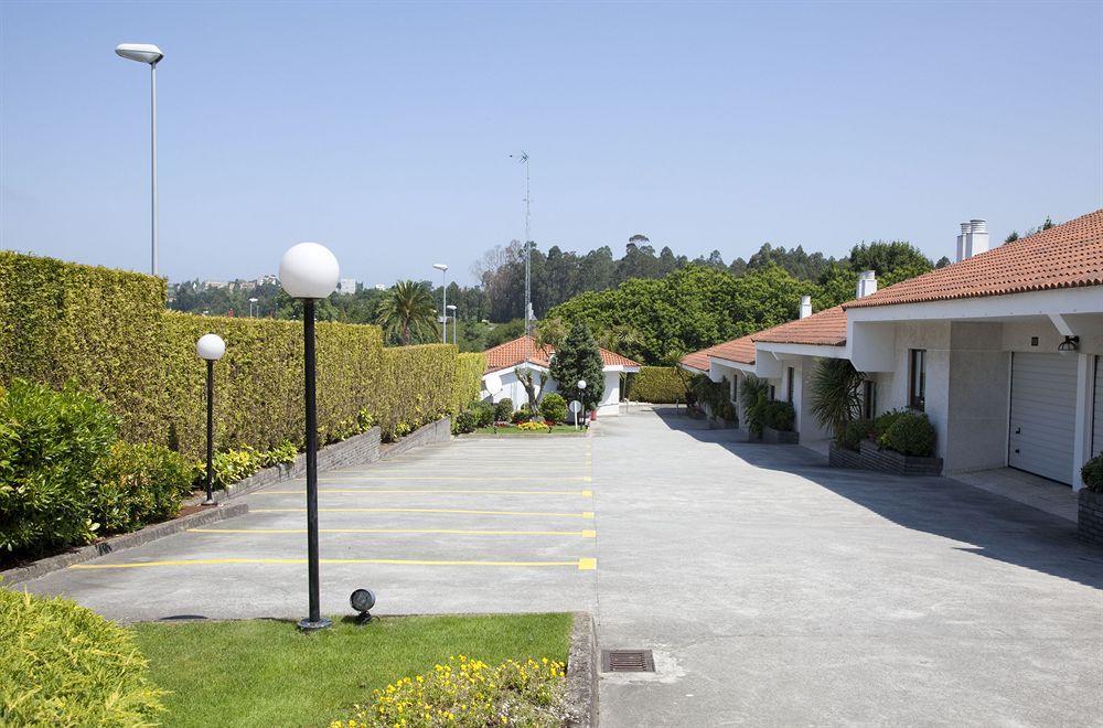 Motel Jardin Oleiros Exteriör bild