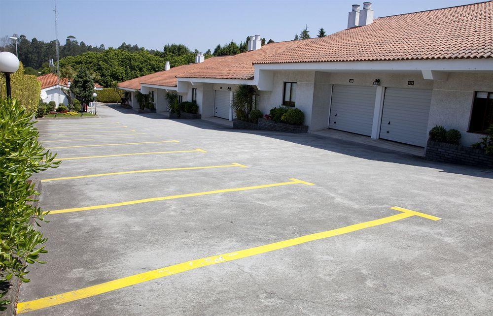 Motel Jardin Oleiros Exteriör bild