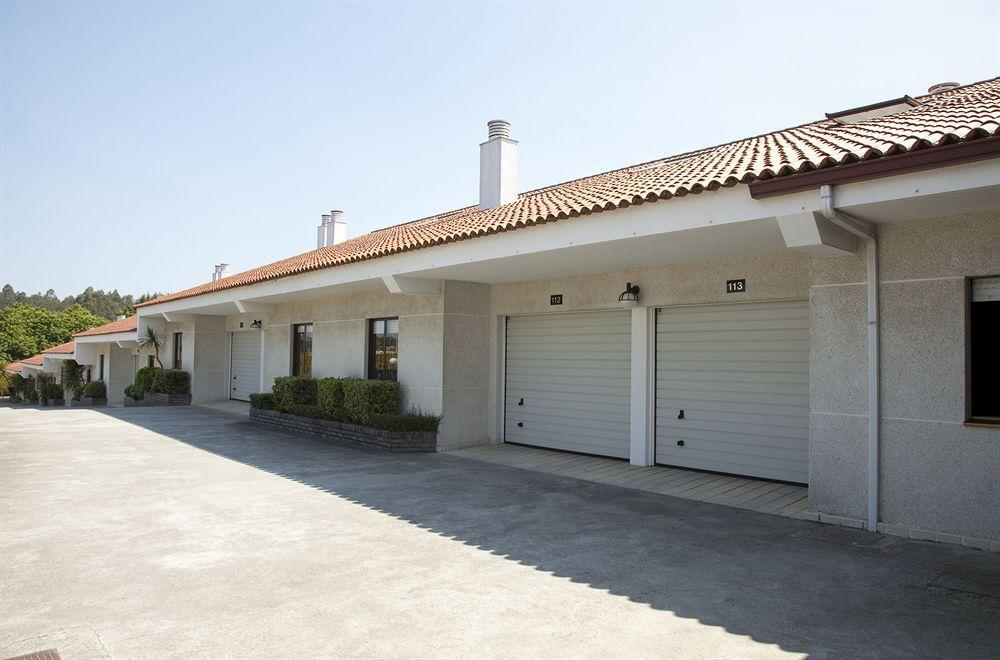 Motel Jardin Oleiros Exteriör bild